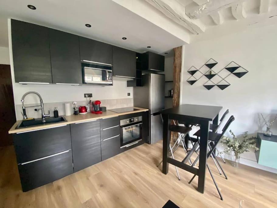 Le Gustave, Charme & Equipements Au Coeur De Rouen Apartment Exterior photo